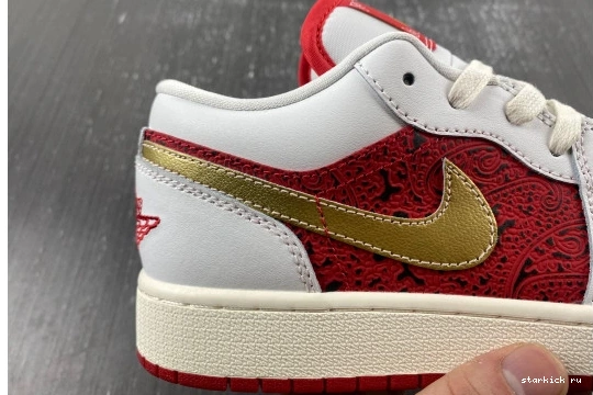 Jordan  DJ5186-100 DJ5186-100 Spades Low 1  0207